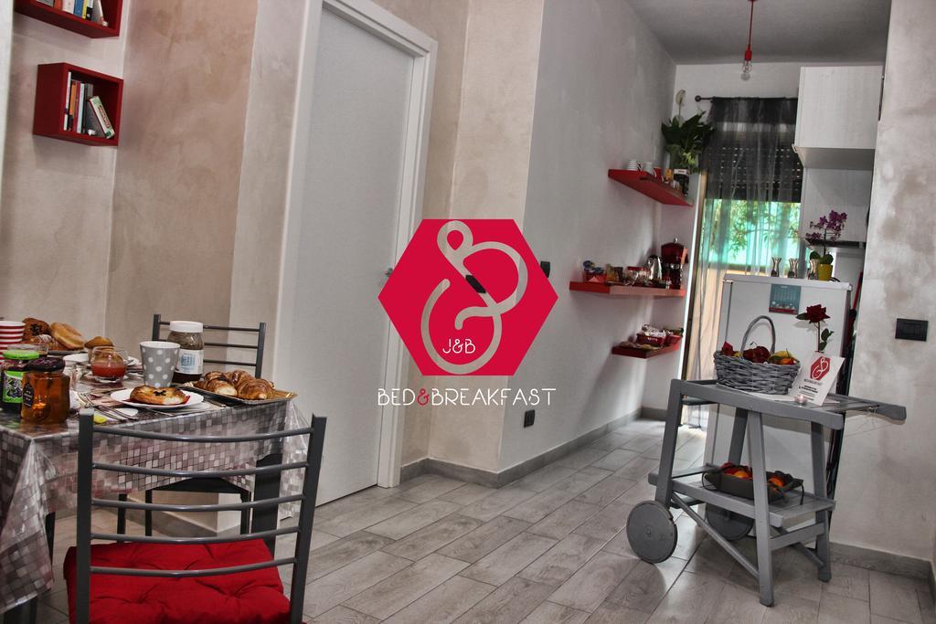 B&B J&B Roma Exterior foto